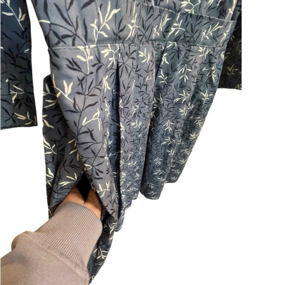 Gap Designed and Crafted Dress Fit & Flare Pockets- Women’s 6- Bamboo Leaf Print - Picture 6 of 13